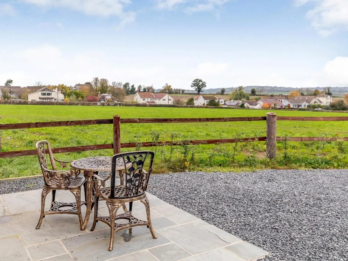 Holiday home 1 Bed In Bath 72835 Villa Chew Magna United Kingdom