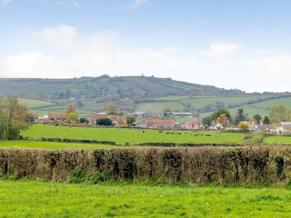 Holiday home 1 Bed In Bath 72835 Villa Chew Magna